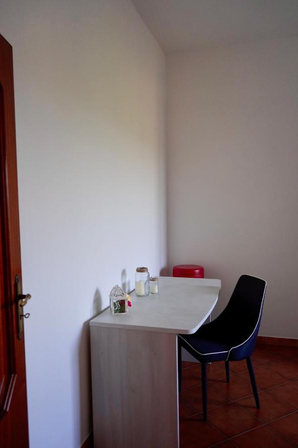 Bed and Breakfast Atomos Alvignano Esterno foto